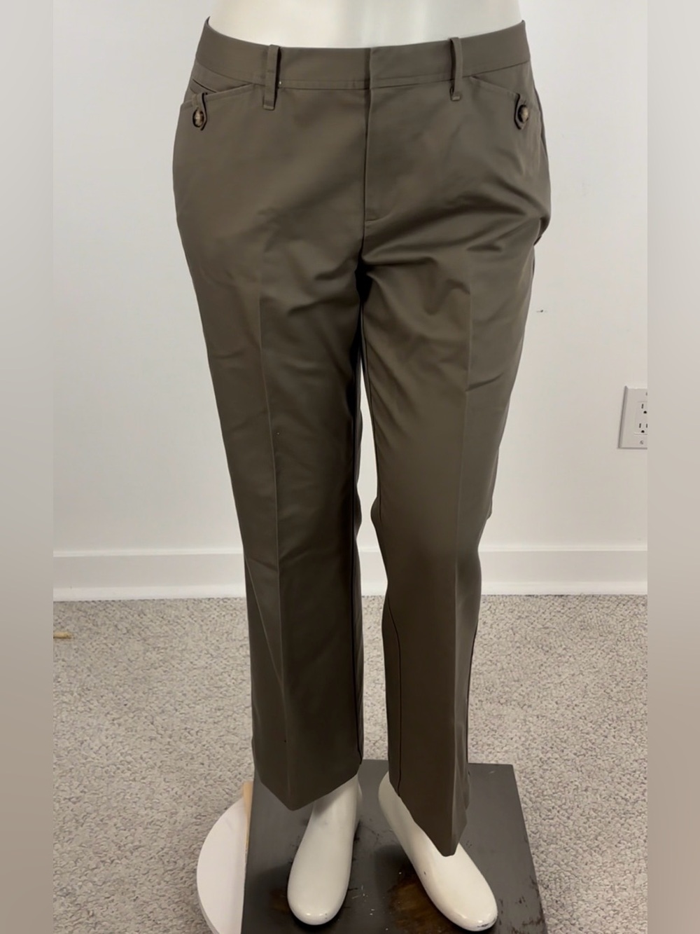 EDDIE BAUER Cotton Twill Wrinkle Resistant Ankle Pants Pastel Green